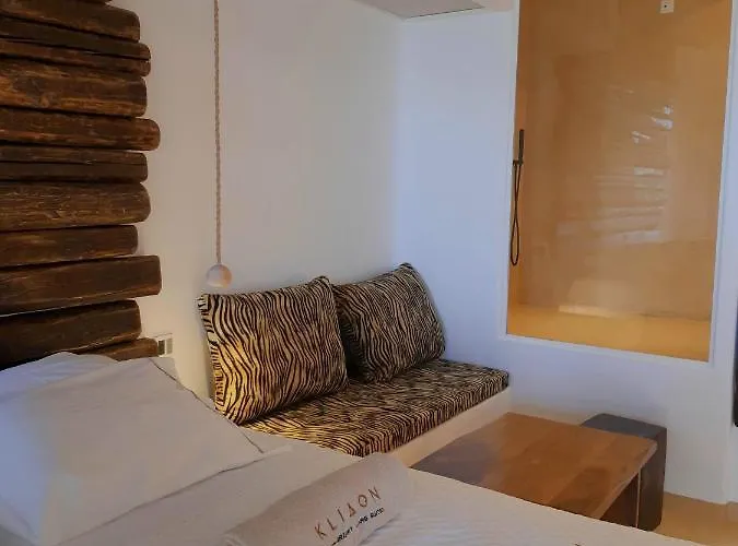 Apart-hotel Klidon Dreamy Living 4*